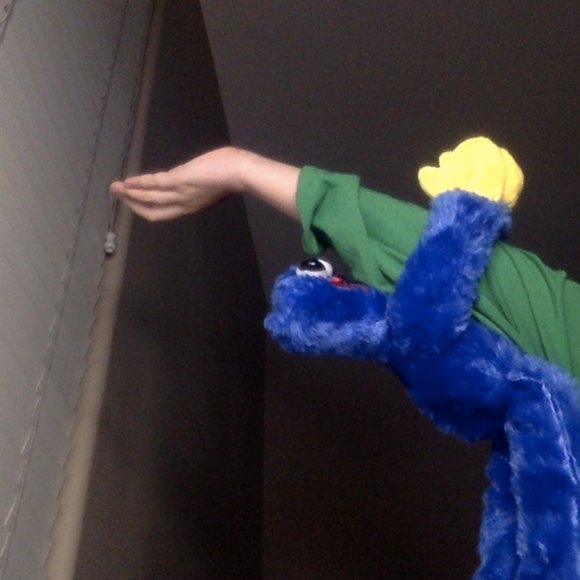 Huggy Wuggy Squishmallow - Picture 6 of 6